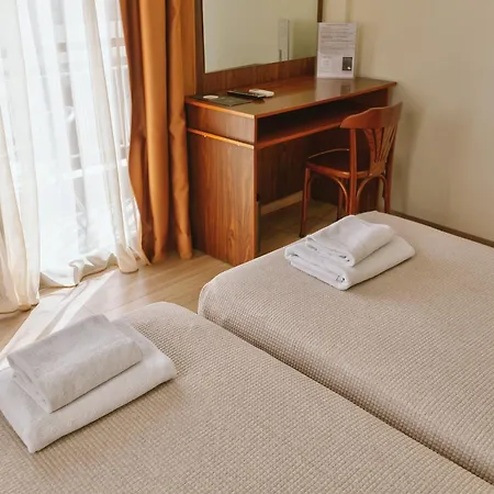 Du Hotel
